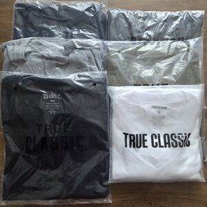 True Classic Mens V-neck Tshirt Size Small (Pack Of 6)